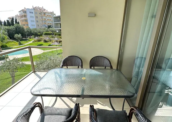 New Stunning Ocean Aprt In 